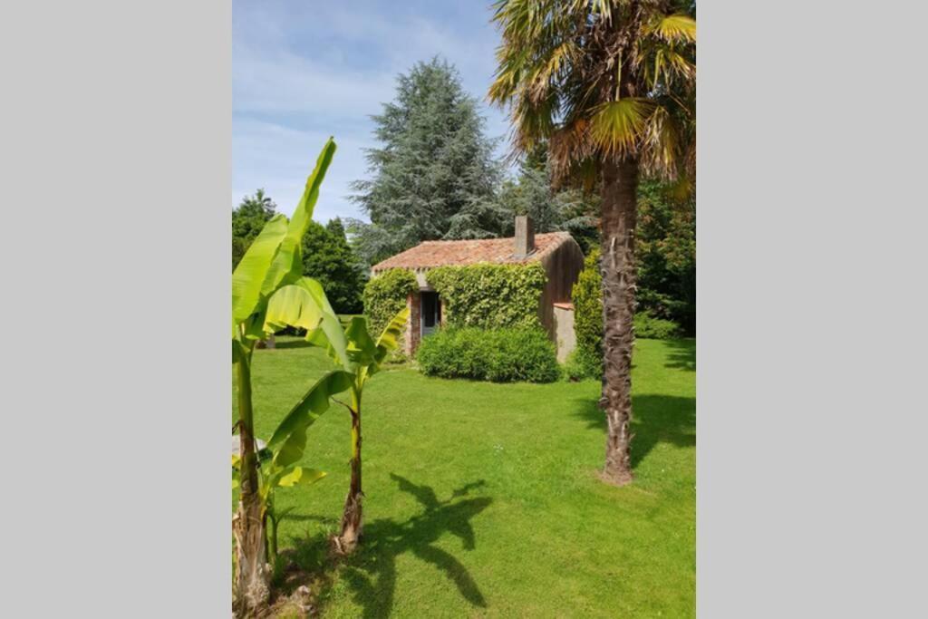 Gite "Tahiti", Parking Securise La Roche-sur-Yon Exterior photo